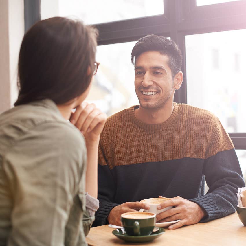woman making a good last impression with man to make him feel instantly connected