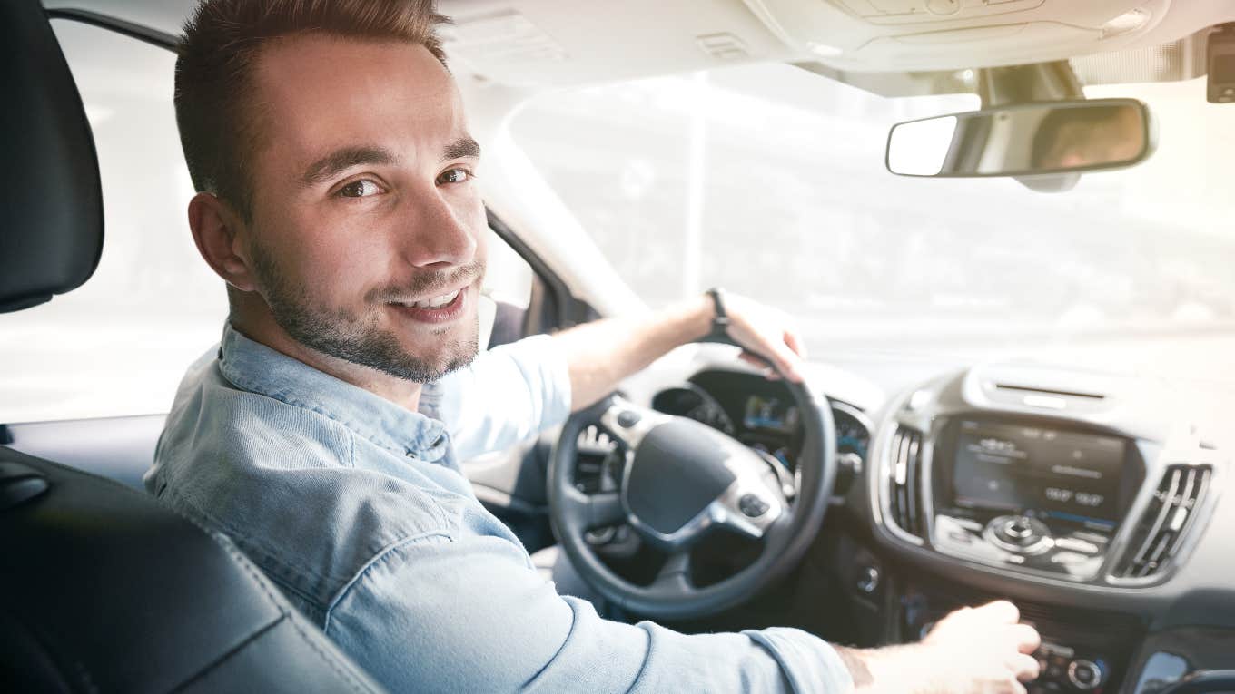 Uber Driver Apologizes For Being An 'Inconvenience' Because Of His Language Barrier Uber driver with language barrier