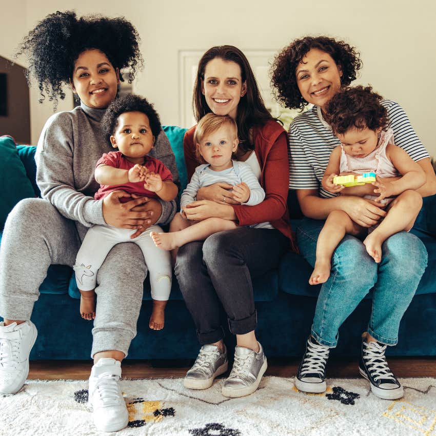 moms following the advice after having kids of forming a kinship circle