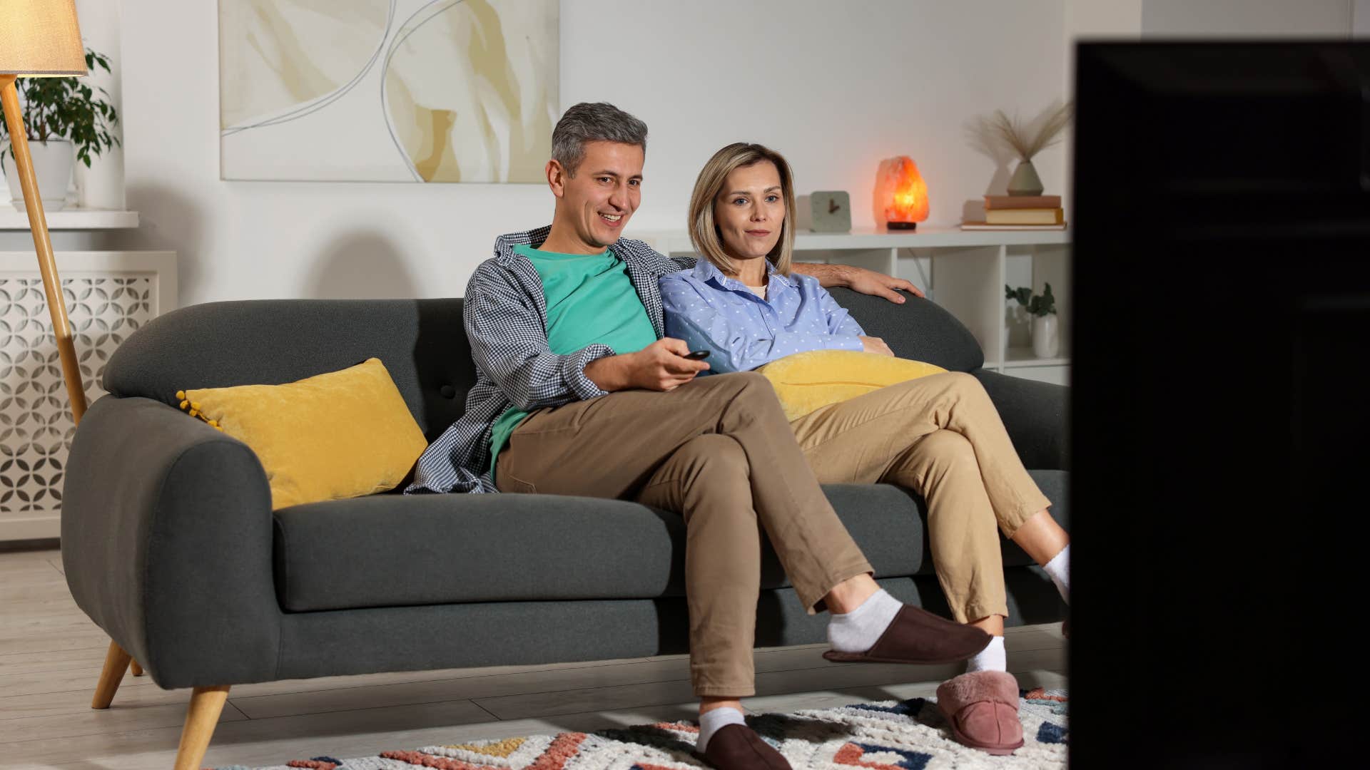 couple watching a video homage as a way to say i love you