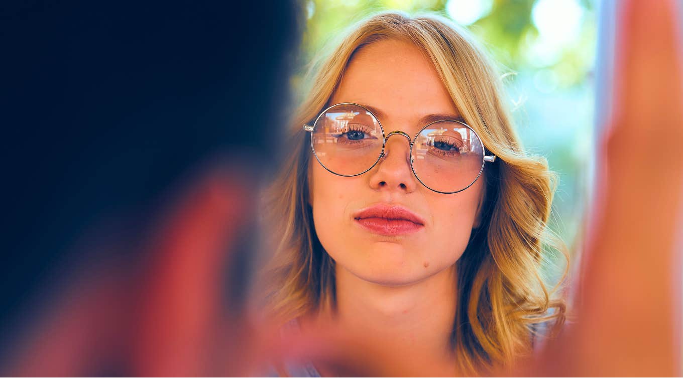 Women Who Secretly Can’t Stand Their Husbands Often Use These Polite Phrases Women Who Secretly Can’t Stand Their Husbands Often Use These Polite Phrases