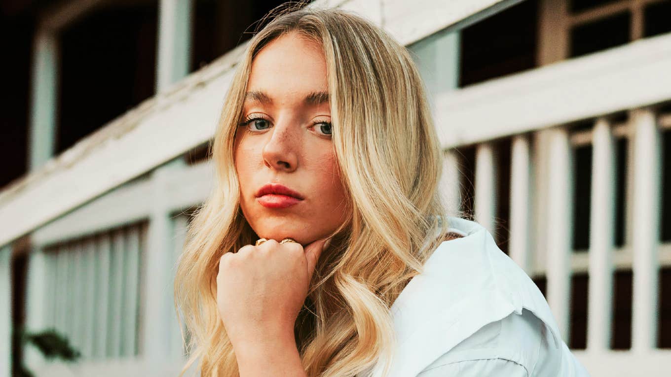 The Art Of Being Totally OK On Your Own: Ways To Stop Being So Needy Person who is totally okay being alone and stopped being needy.
