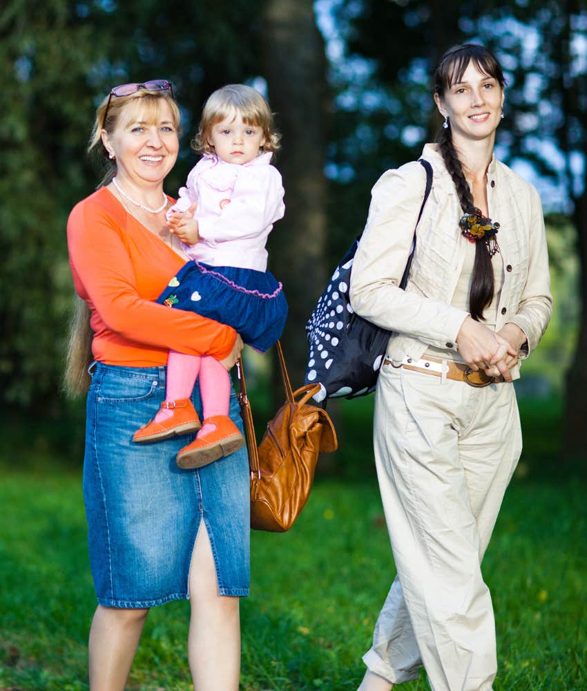 Childfree friend OK being inconvenienced by friend with kid