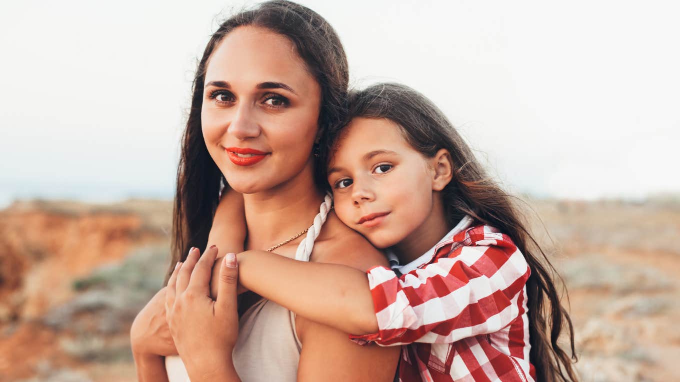 Things Children Of A Strong Mother Will Always Remember About Their Childhood Child with strong mother.