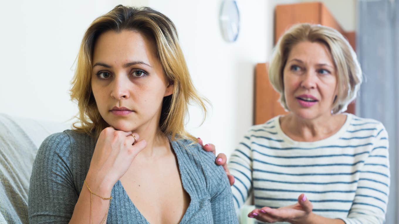 If A Daughter Has Stopped Respecting Her Mom, She'll Do These Things Without Thinking Twice daughter disrespecting her mother turned away from her