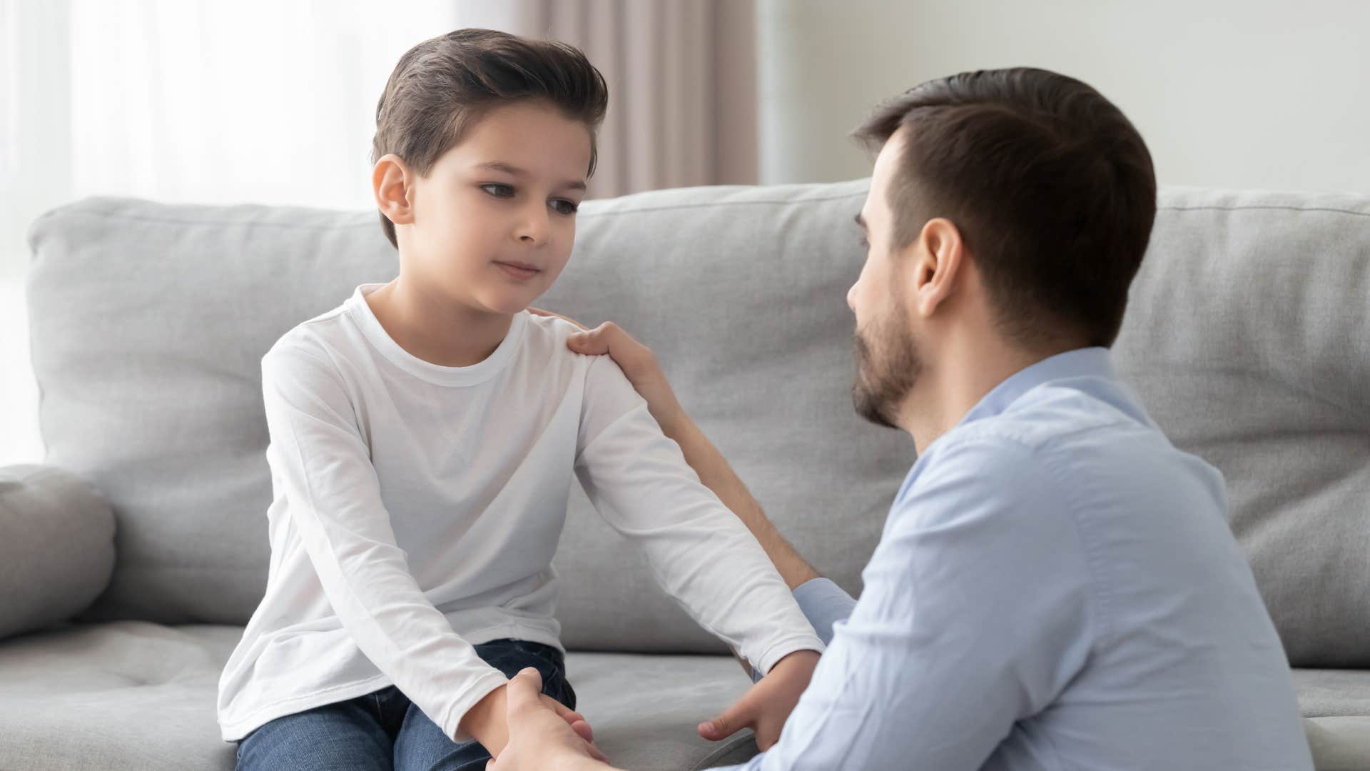 man who is raising a respectful child because he admits mistakes