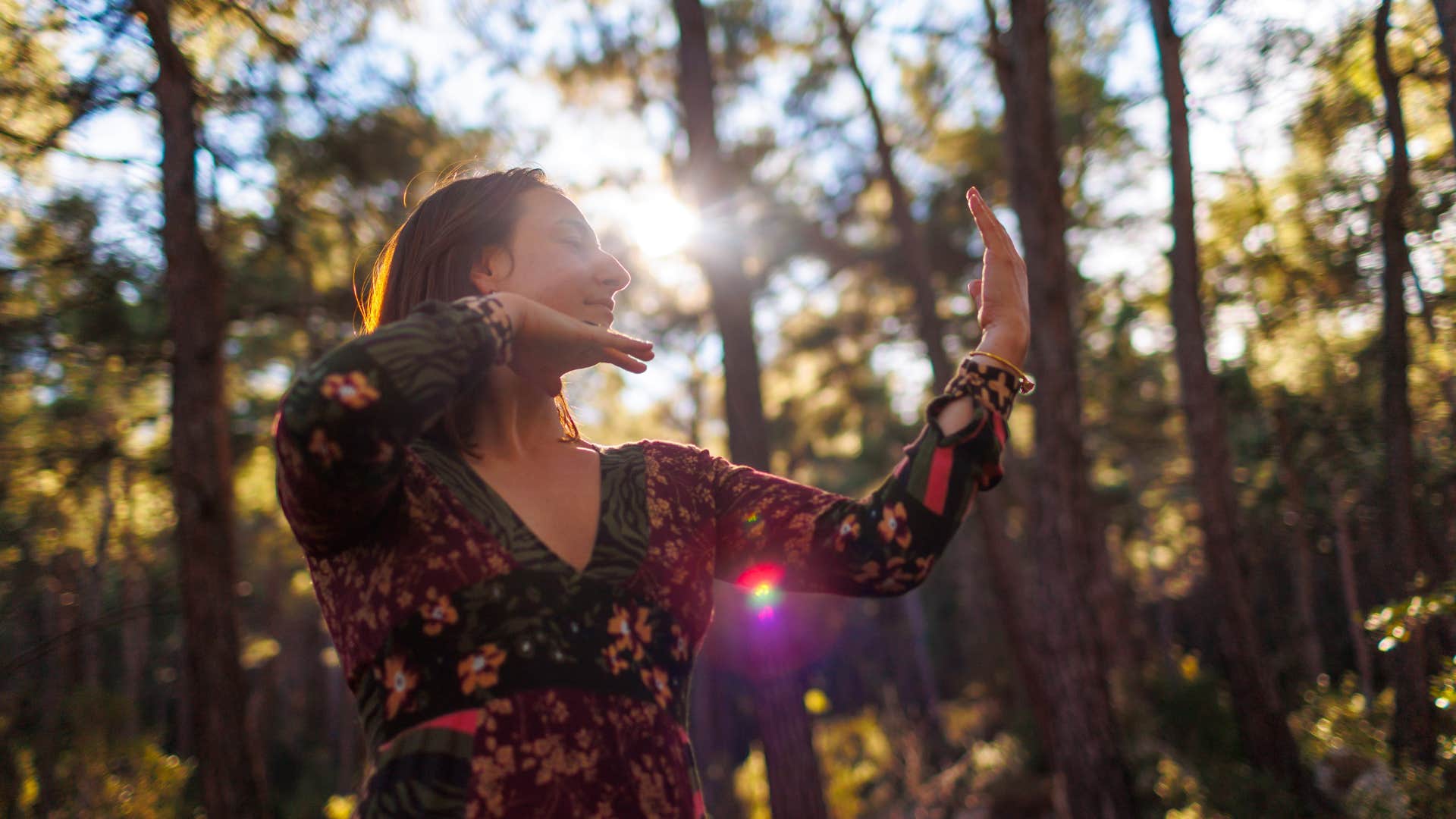 Person uses somatic therapy to heal past pain