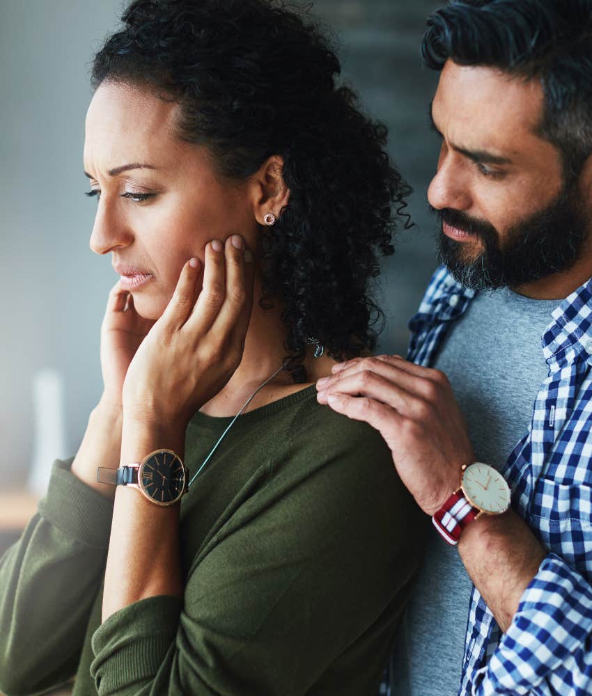 Wife upset that her husband would rather get divorced than move his kids out of state