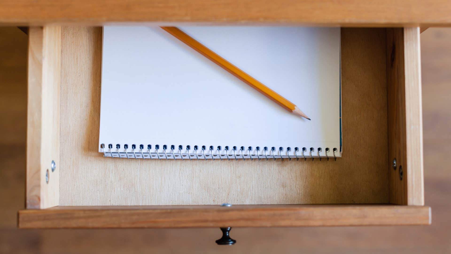 if you hide notepads and pens in a junk drawer you’re much smarter than average