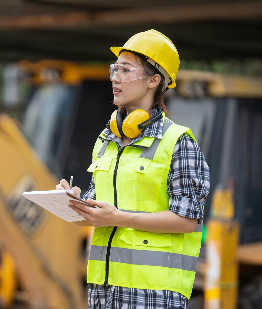 woman working in construction to fill labor gap