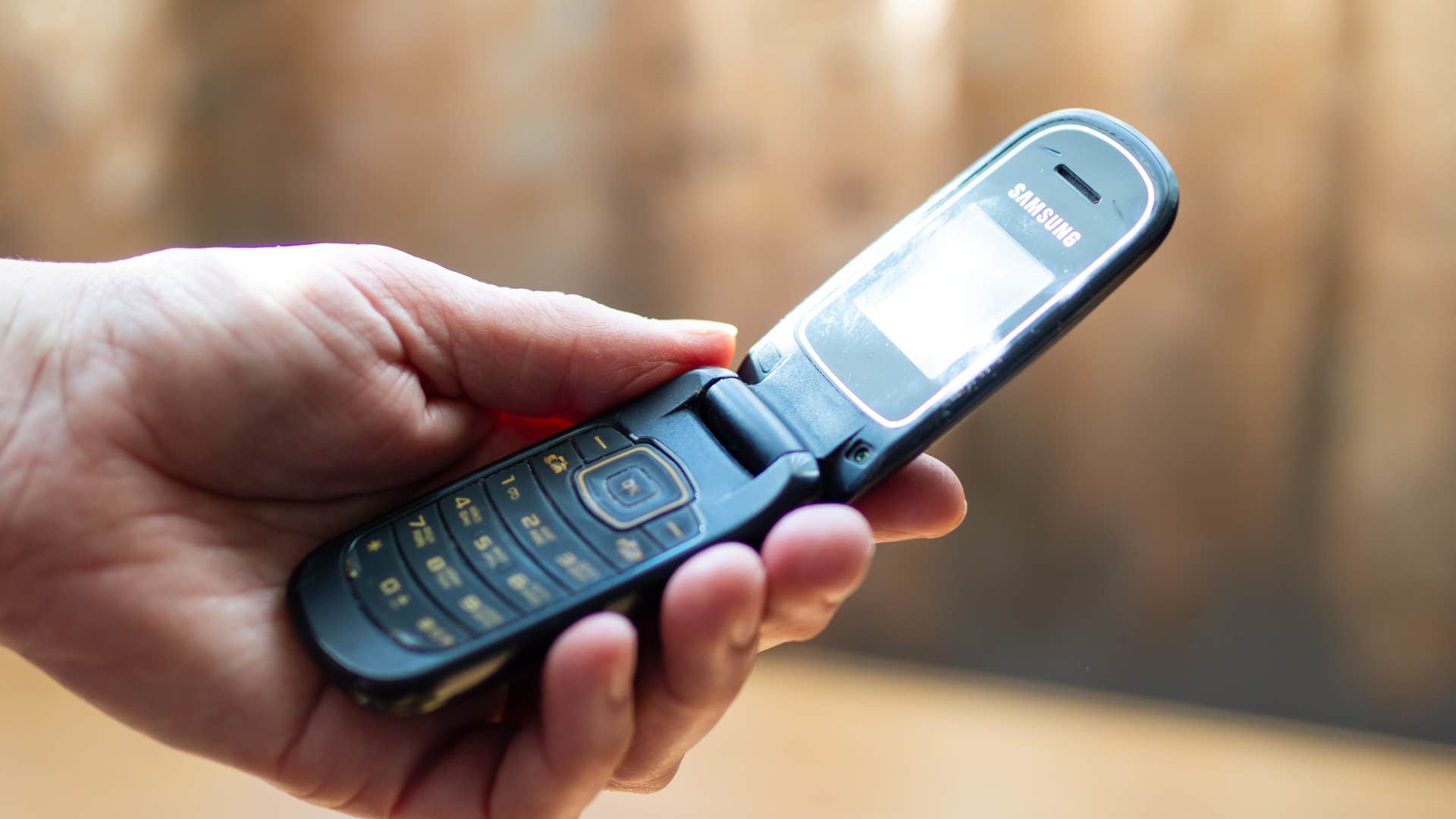 millennials who can’t let go of their childhood almost always keep these random things old flip phones