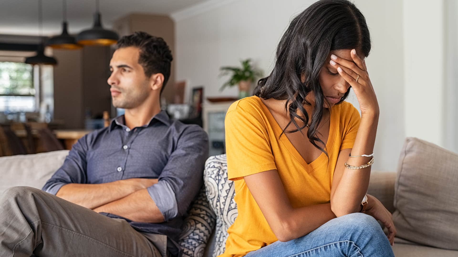 couple making money as they have unmet expectations