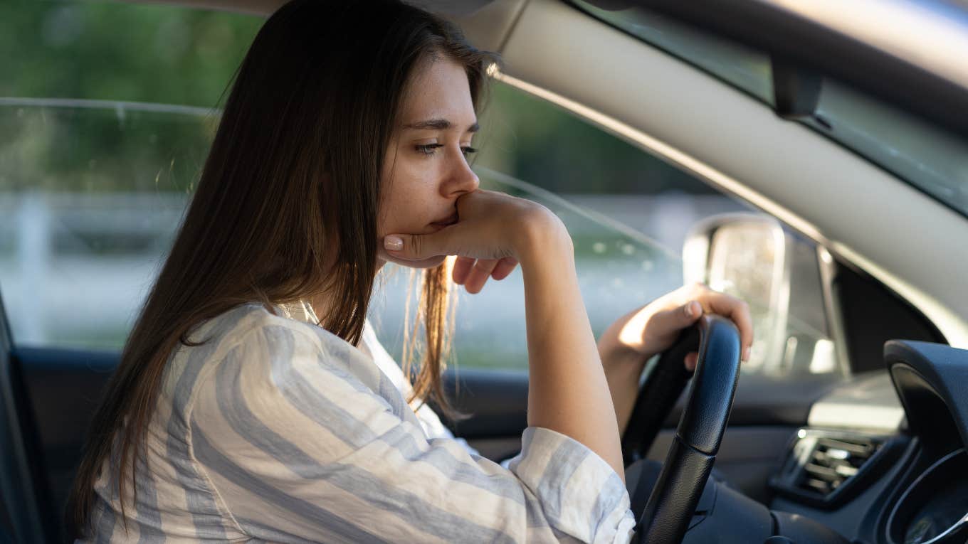 parents waiting hours pick up kids school traffic parents waiting hours pick up kids school traffic