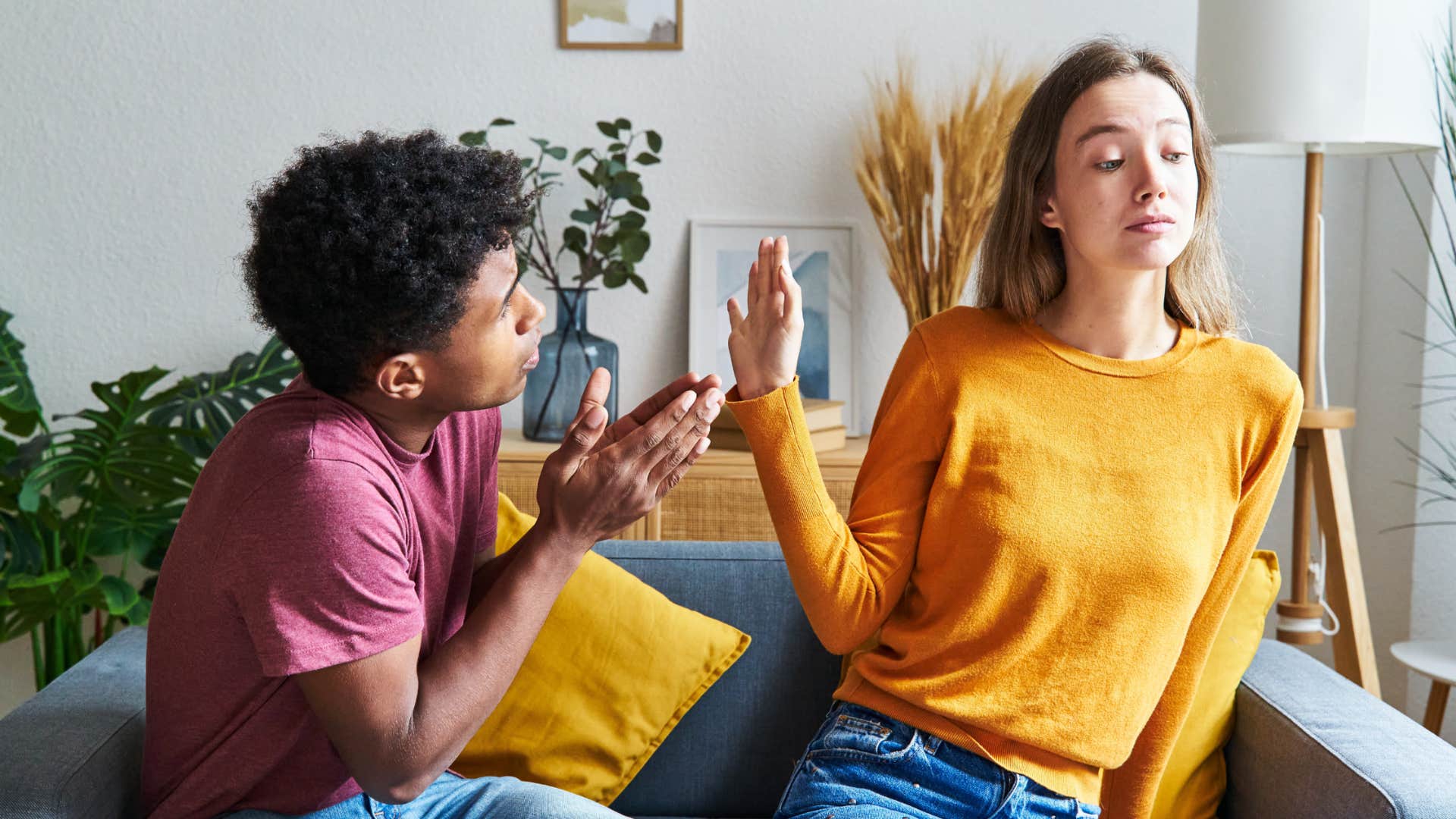 narcissistic woman quitting conversation abruptly