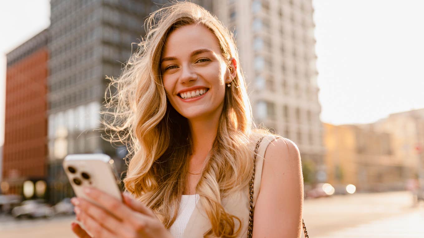 people can tell you're highly intelligent if these things are on your phone