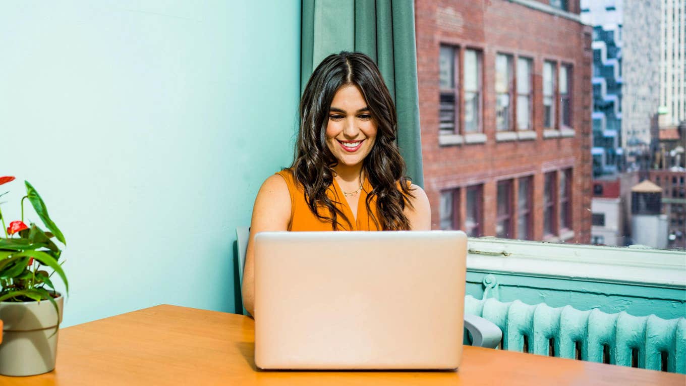 People Who Feel Fulfilled At Work Usually Display These Traits