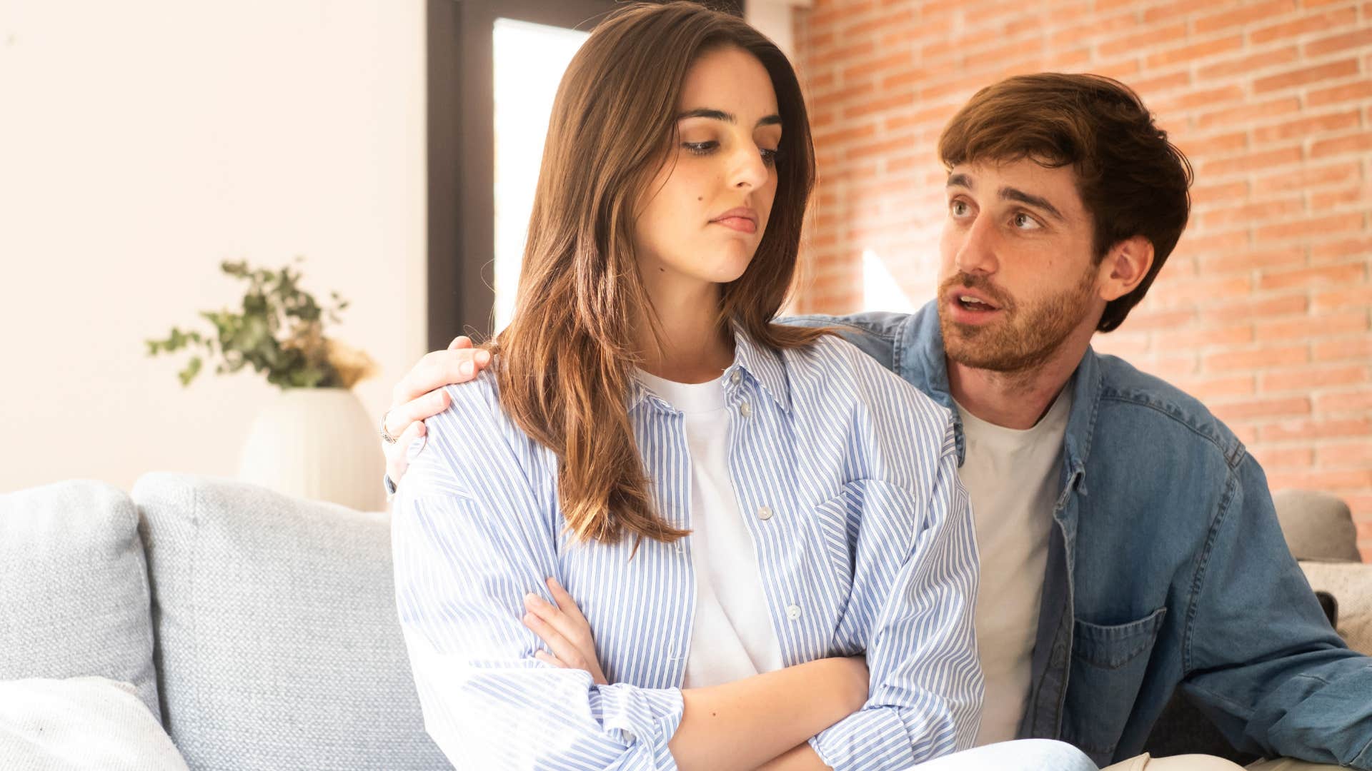 woman treating red flags like a challenge with partner