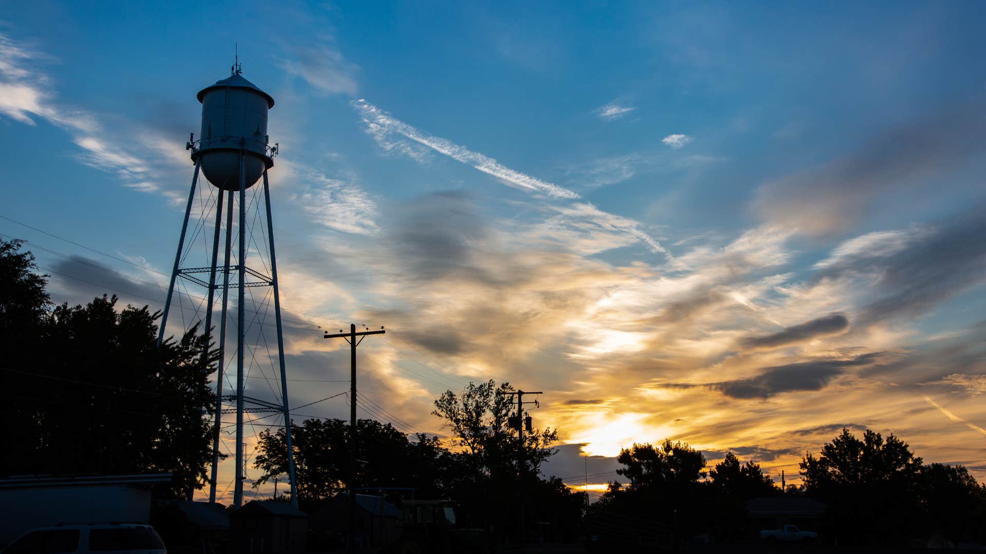 people who secretly hate their town almost always bring up these complaints the town feels too small