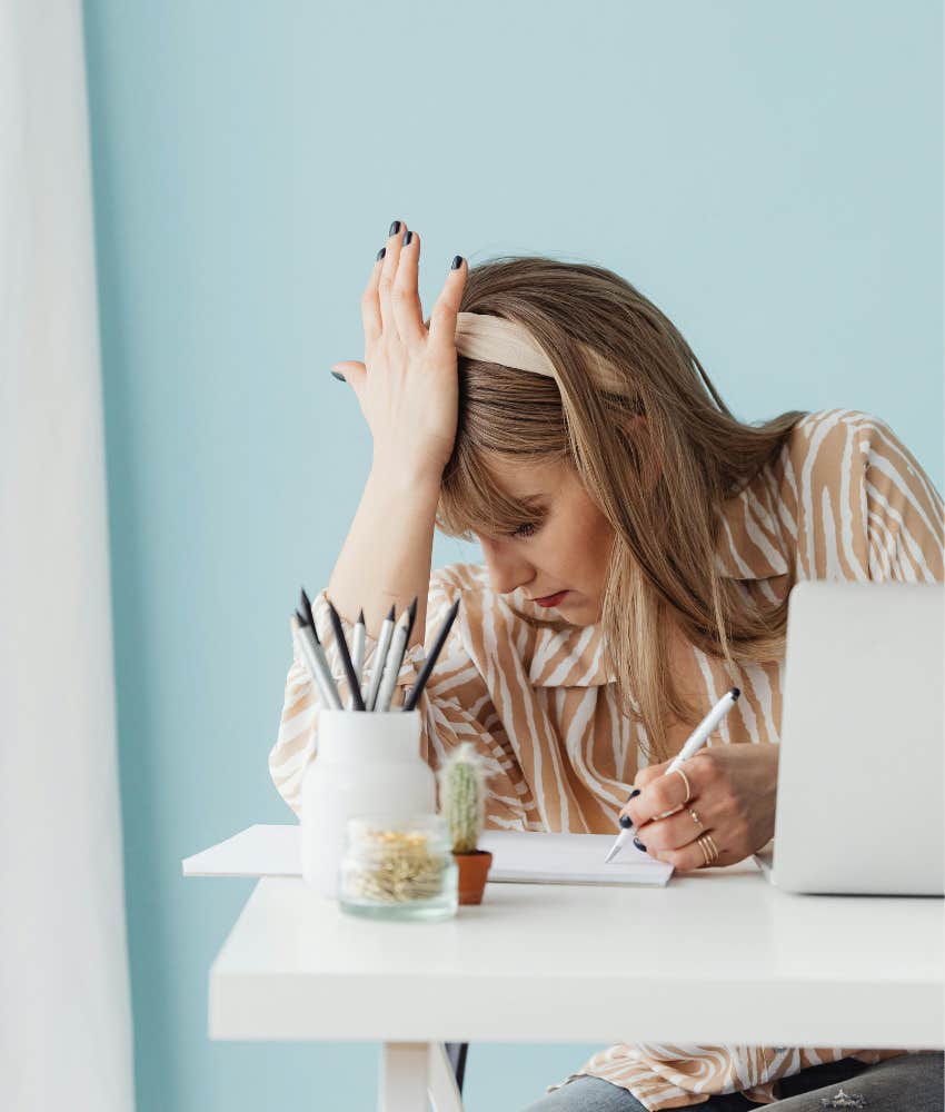 smart woman making mistakes
