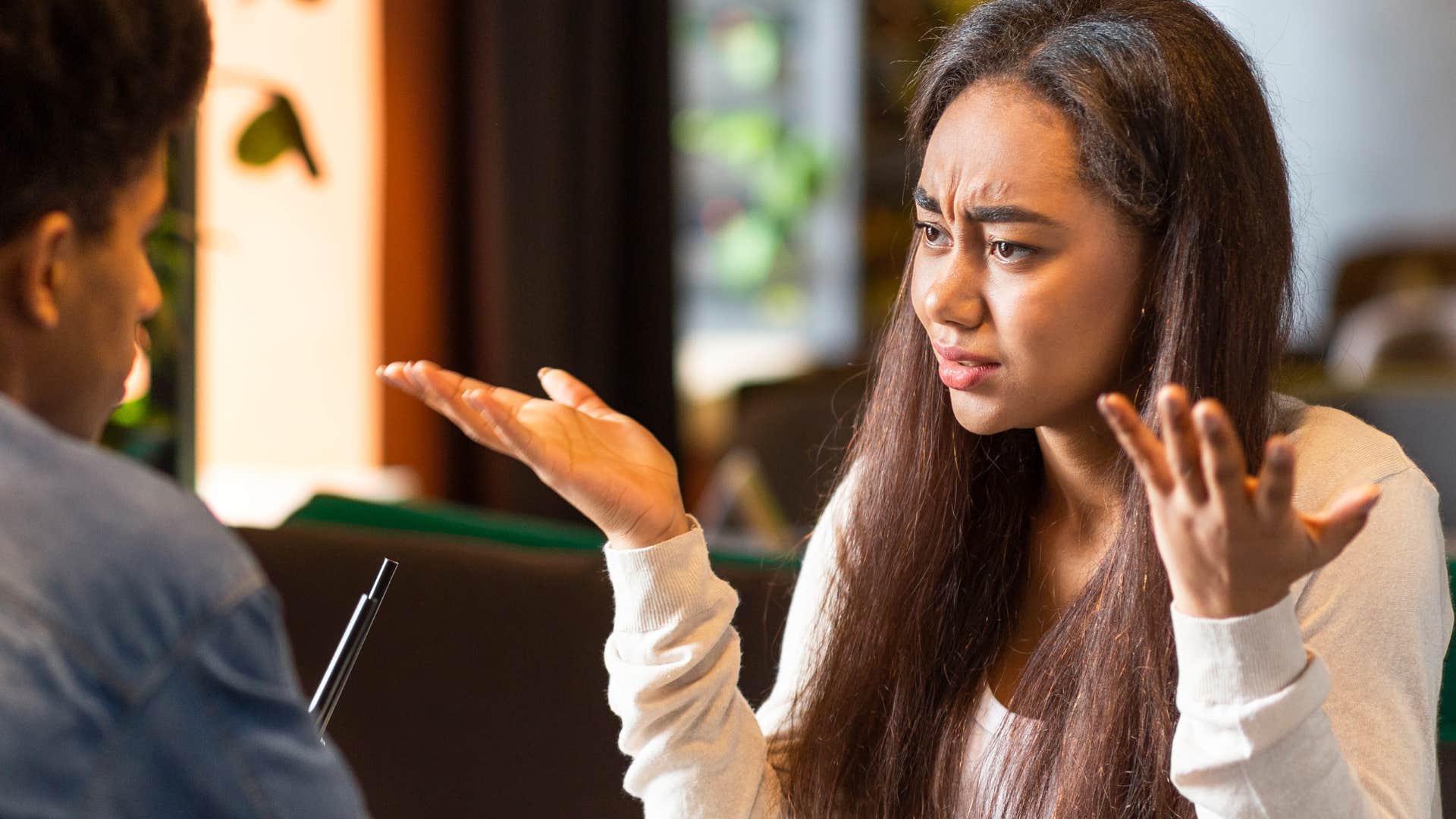woman who feels like she's the only one growing in her friendship