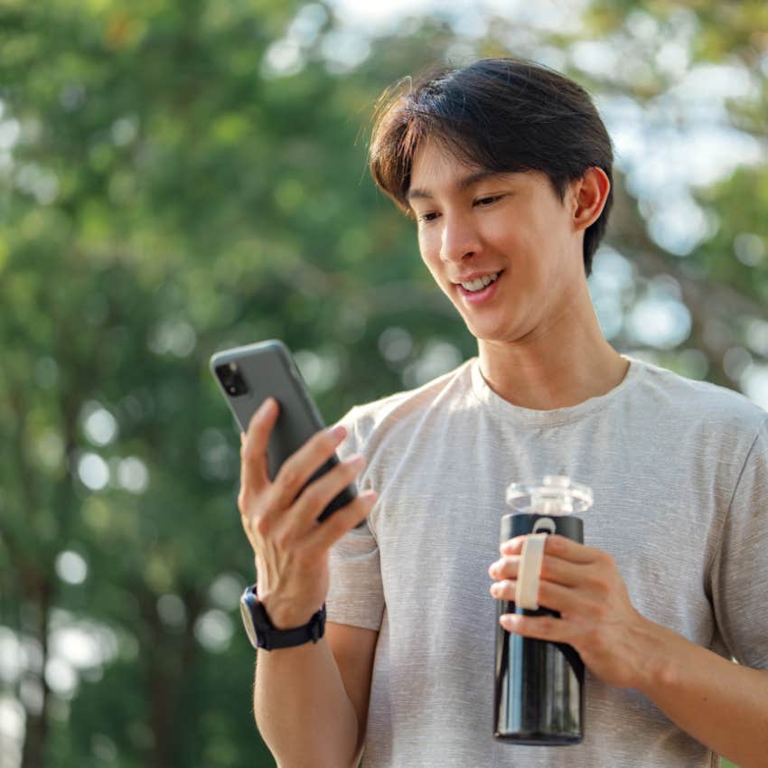 man who loves his partner with the habit of responding