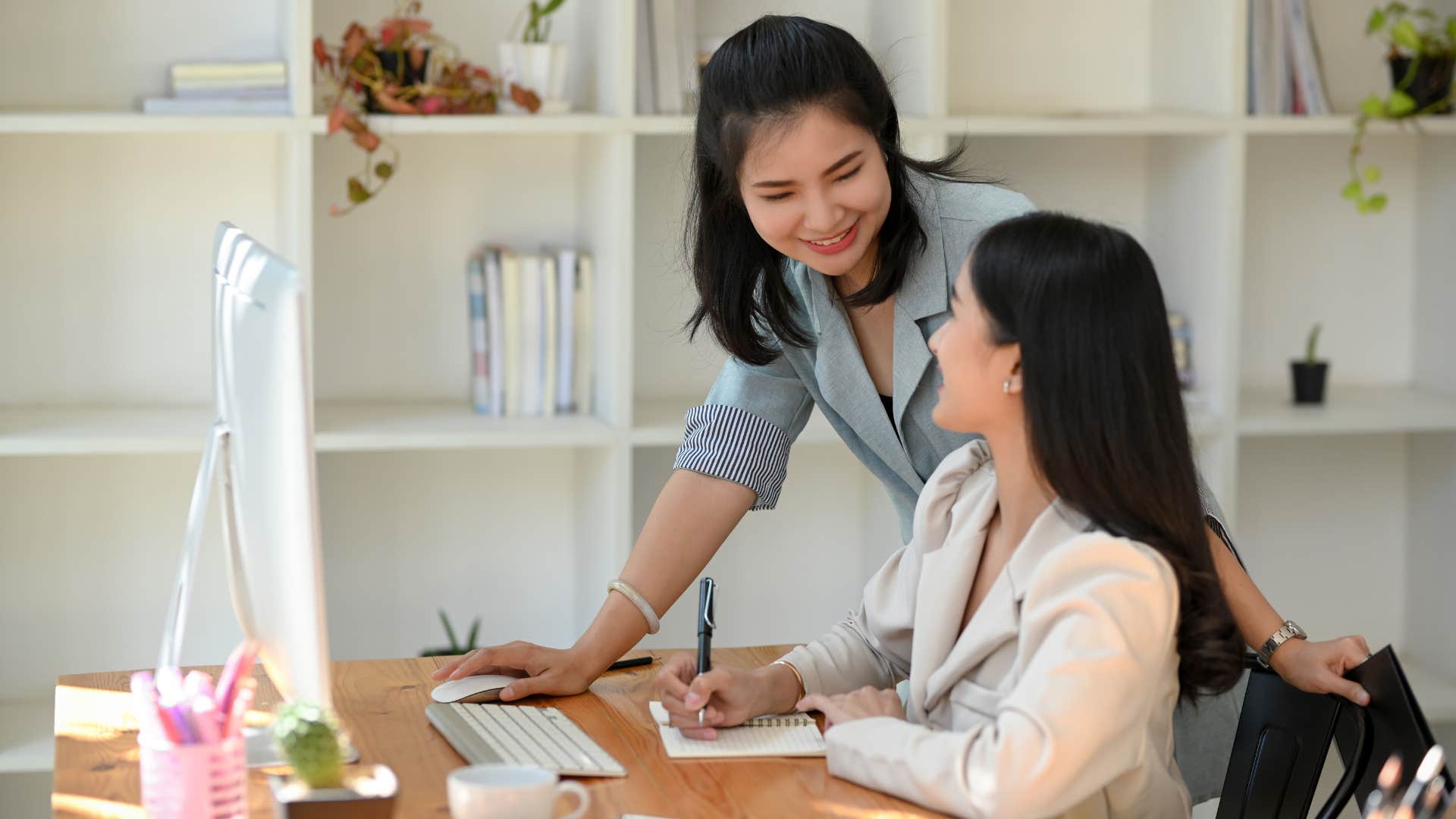these are small habits that make someone instantly likable, using open, inviting body language