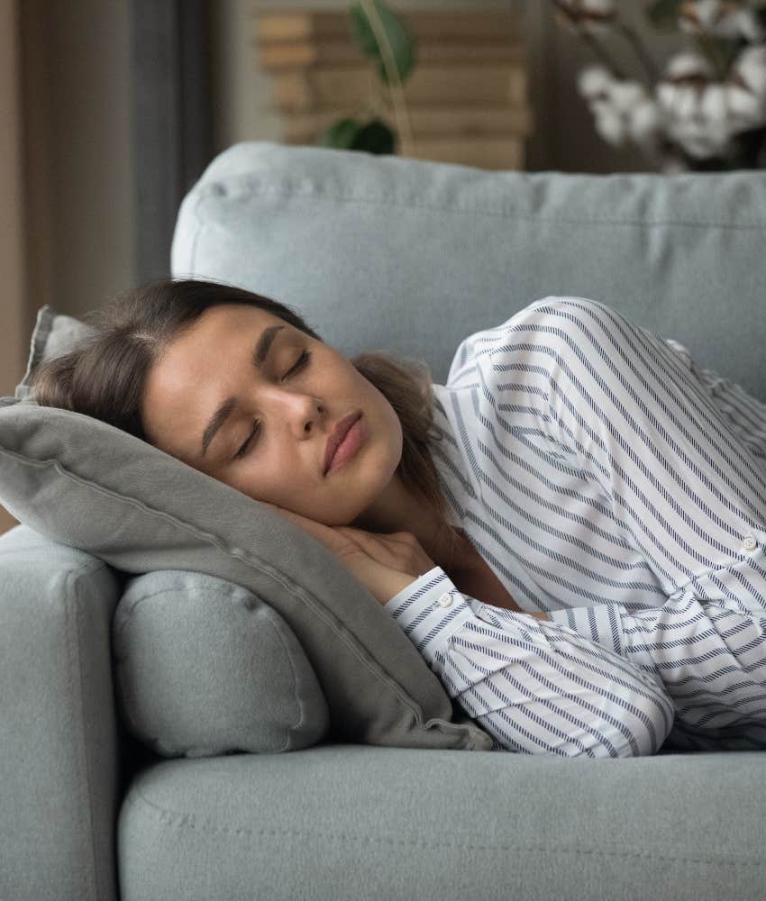 smart woman taking power nap