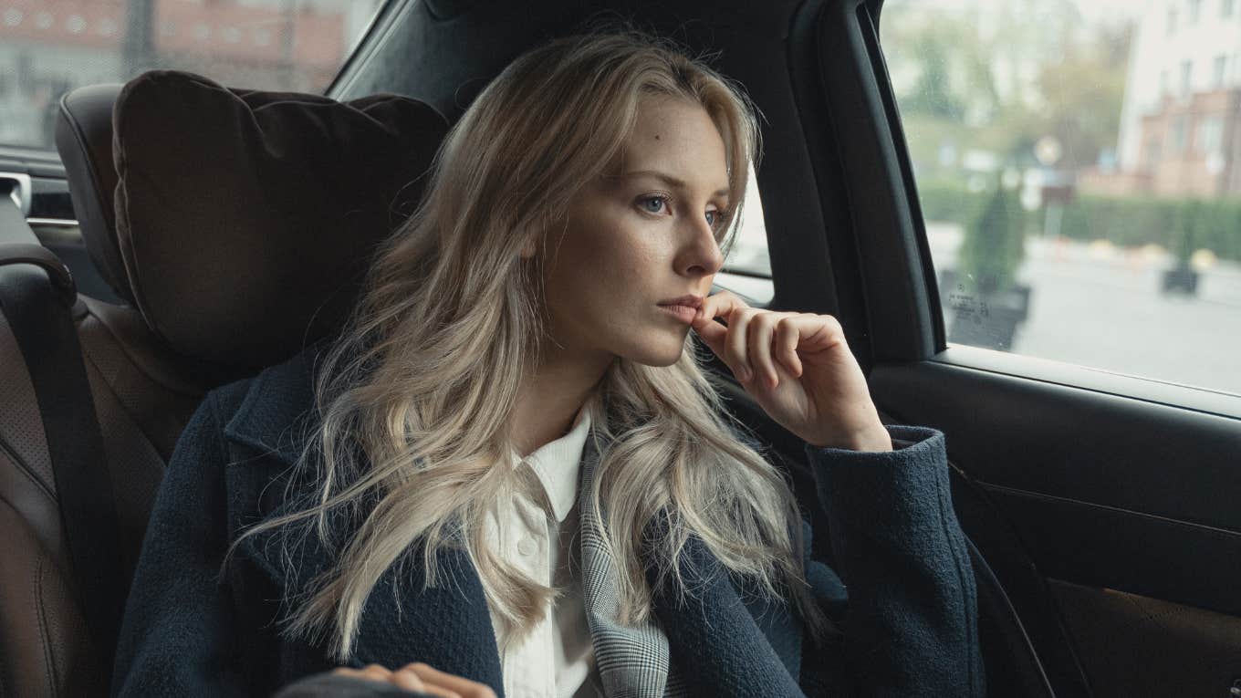 employee noticing things boss does know likes her