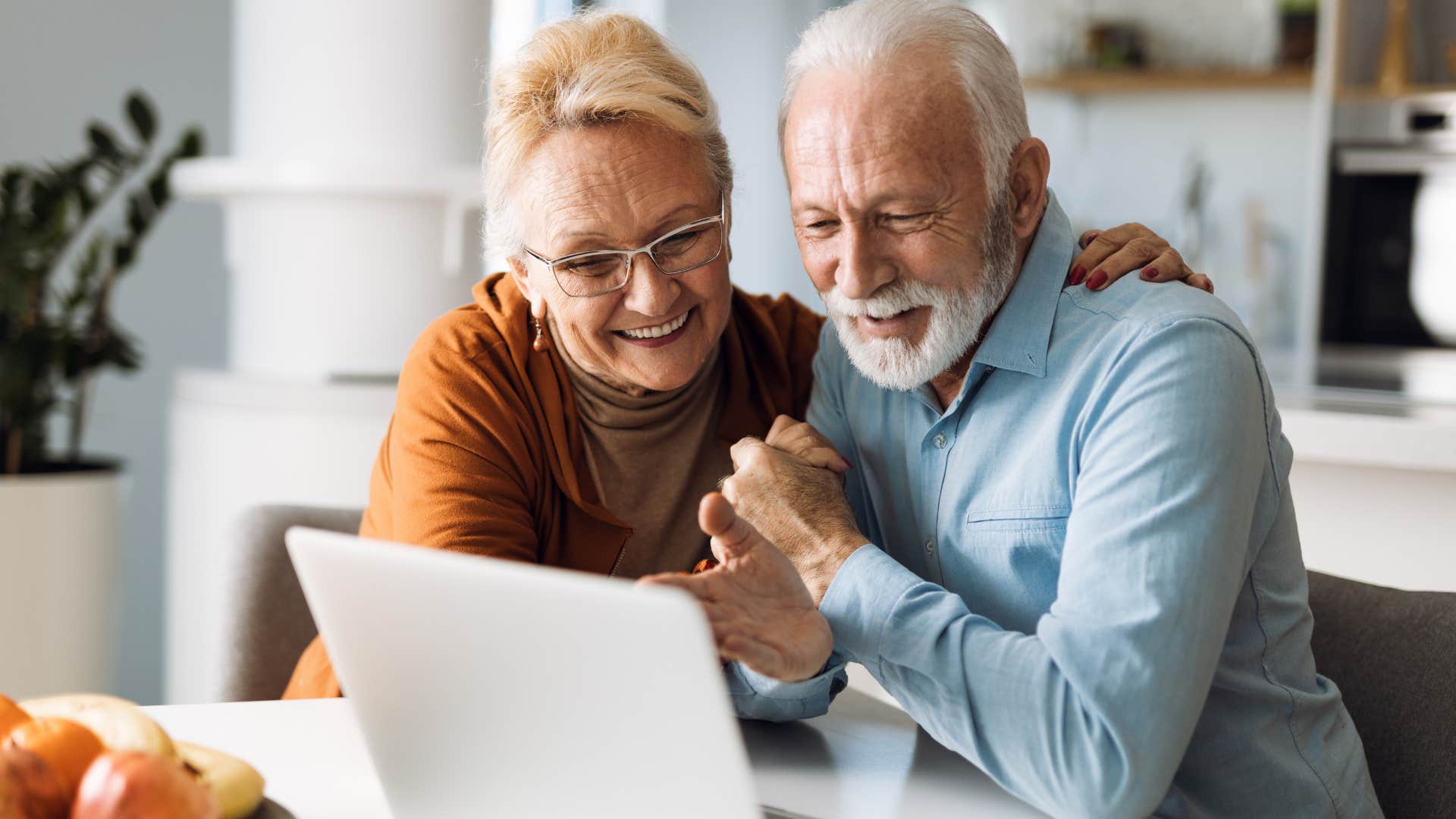 older couple with early retirement plans 