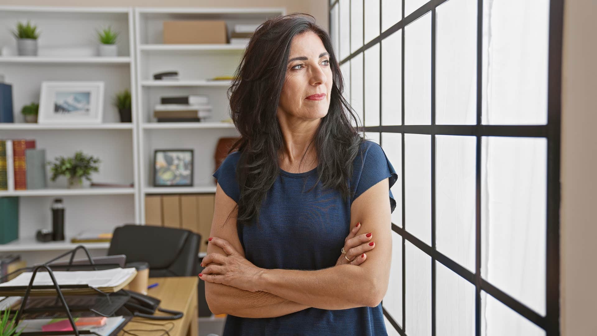 deeply unhappy woman saying she feels behind