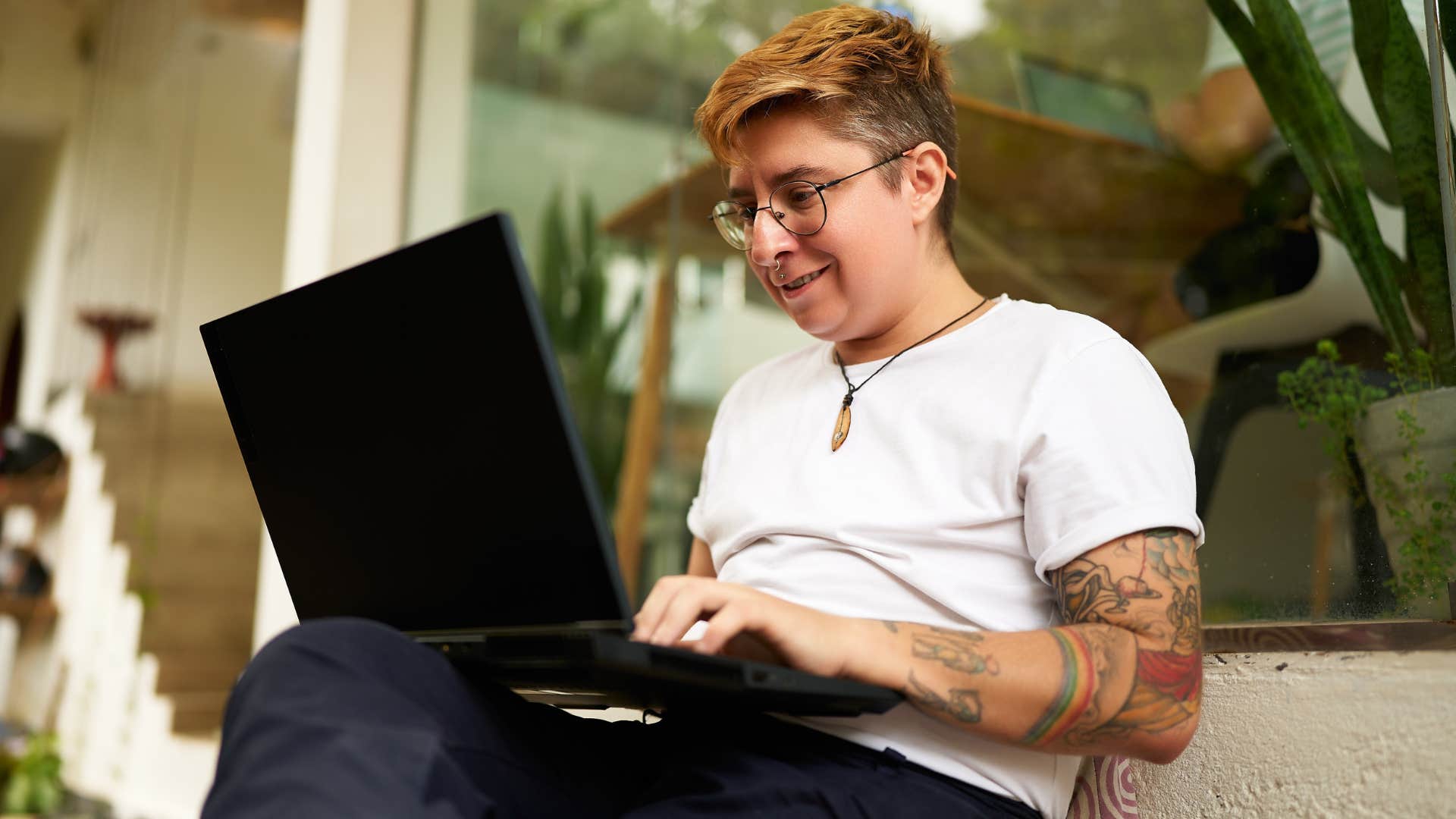 gen zer who believes productivity equates to self-worth working hard
