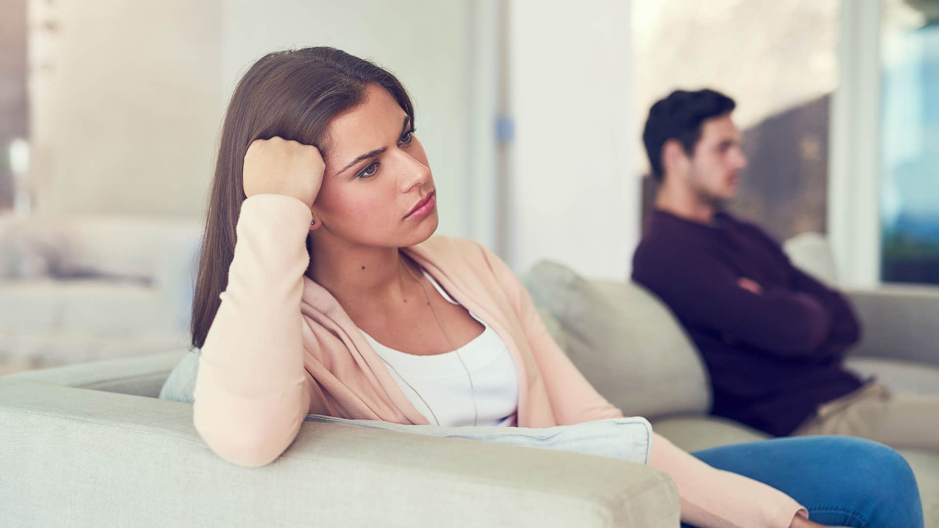 things a man should never give to a woman no matter how long they’ve been together silent treatment