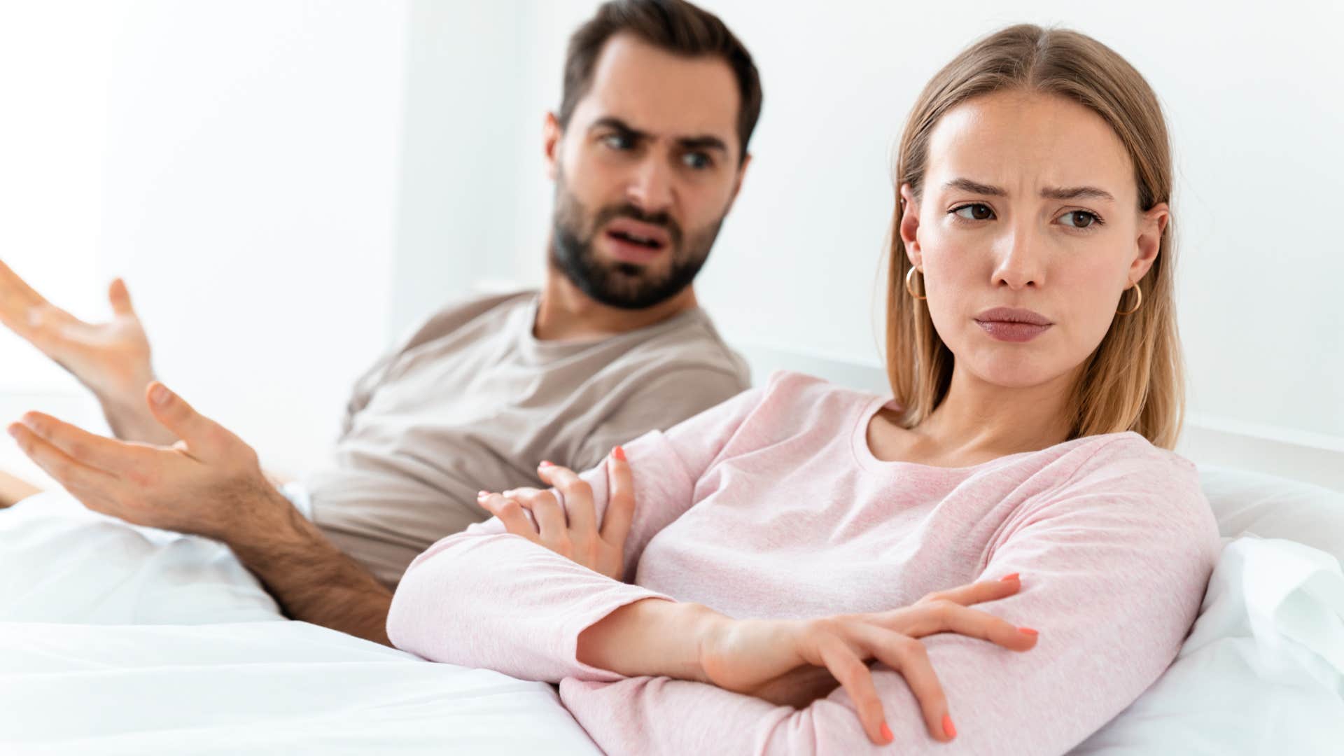 things wives should stop expecting from their husbands no matter what, that he will never fight with her