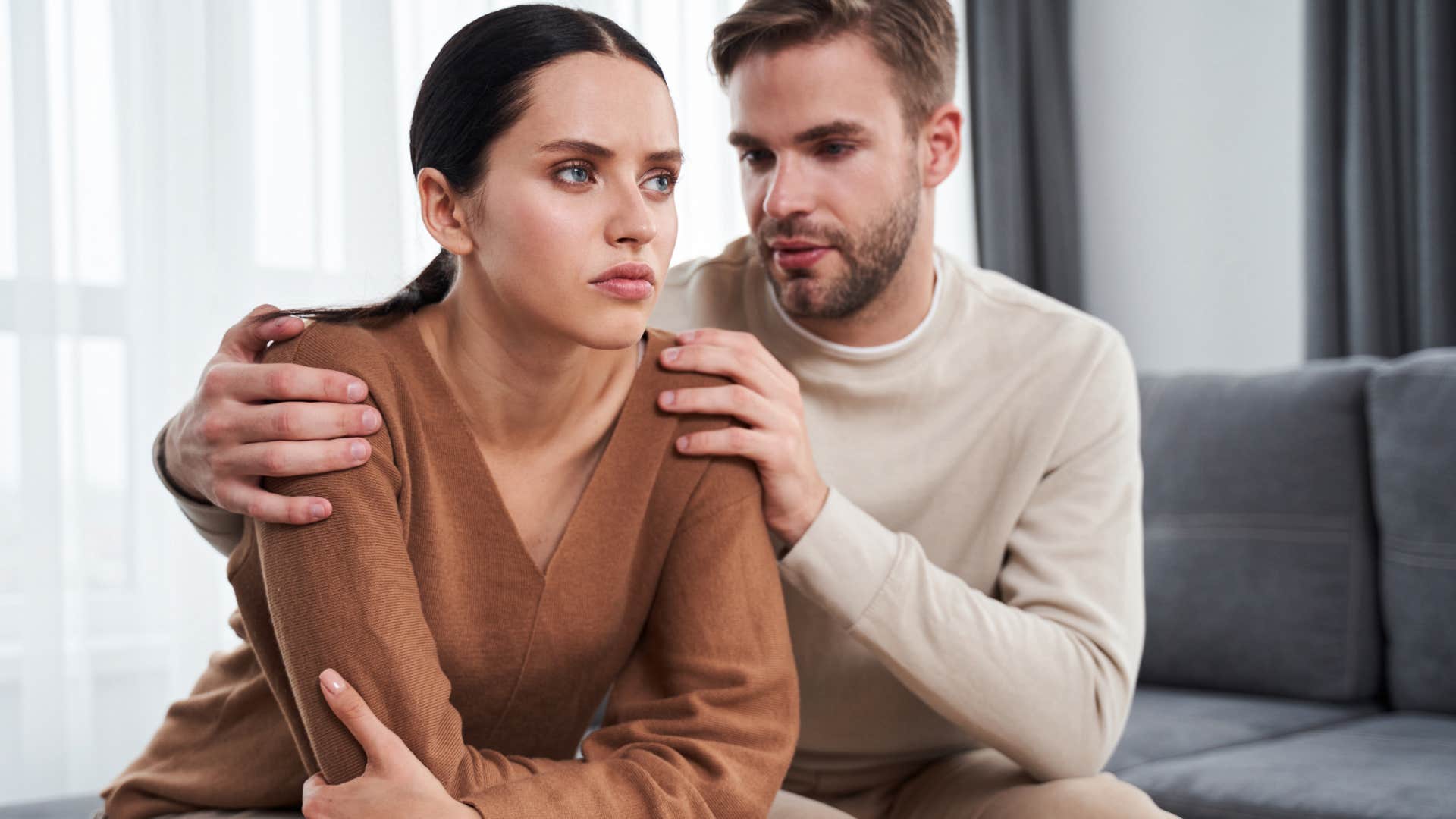 woman feeling unsupported by partner