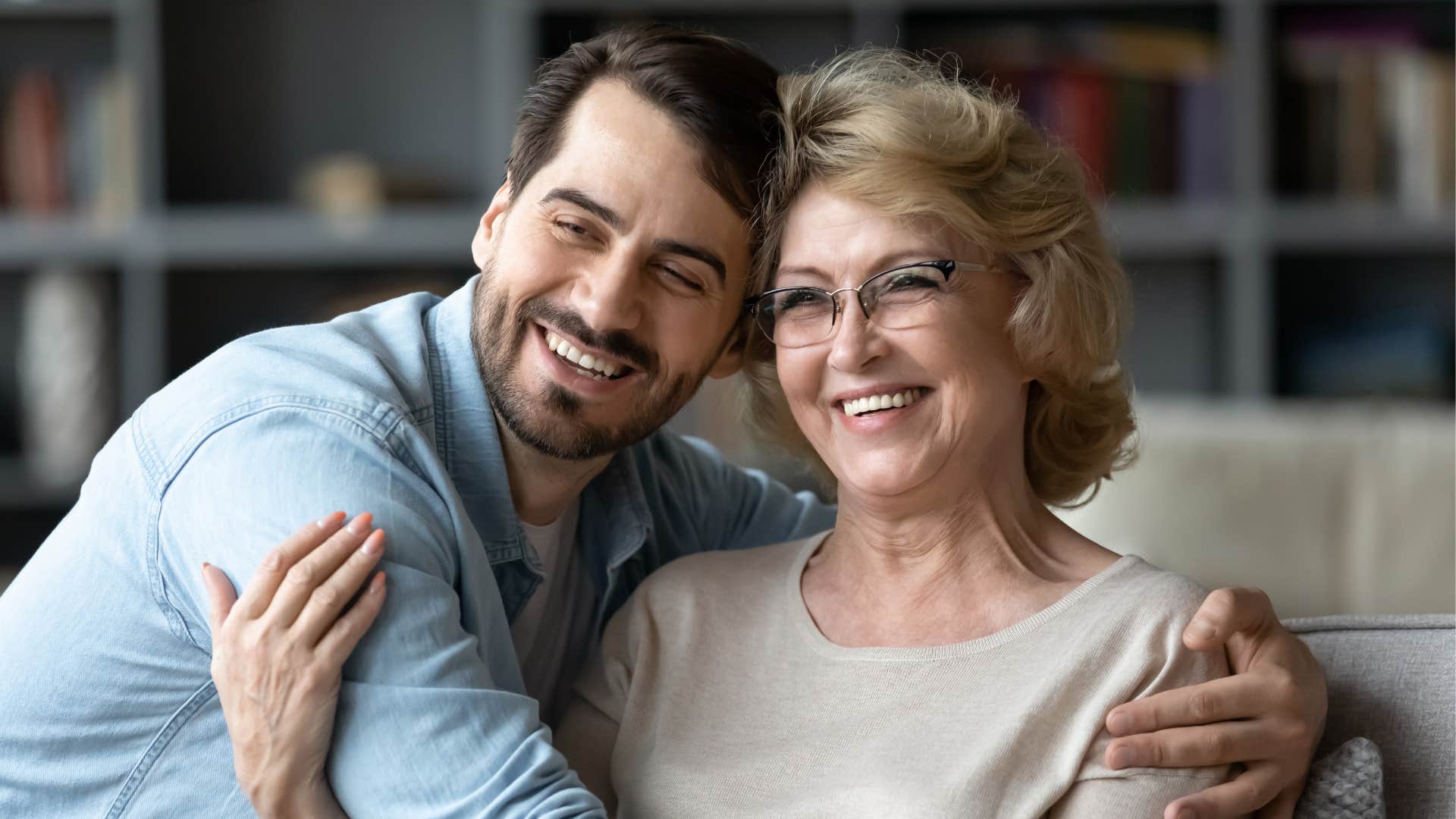 to know if a man will be a good husband pay attention to these things about his moms life does she set her own boundaries 