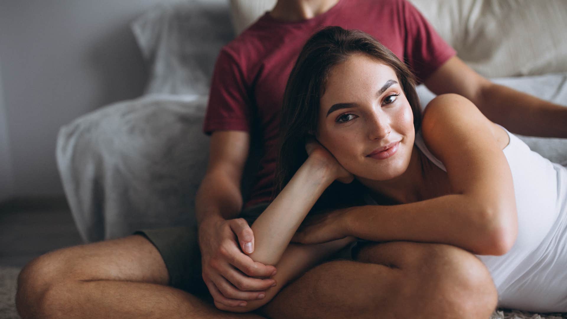 couple ignore the truly bad marriage advice that says Happy couples are intimate every day so they can keep a happy relationship