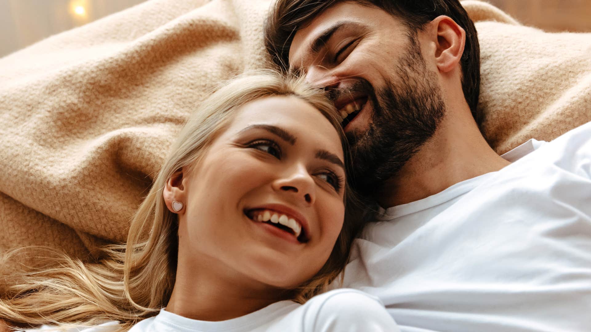 woman makes her partner think about her all the time by Complimenting him in the bedroom