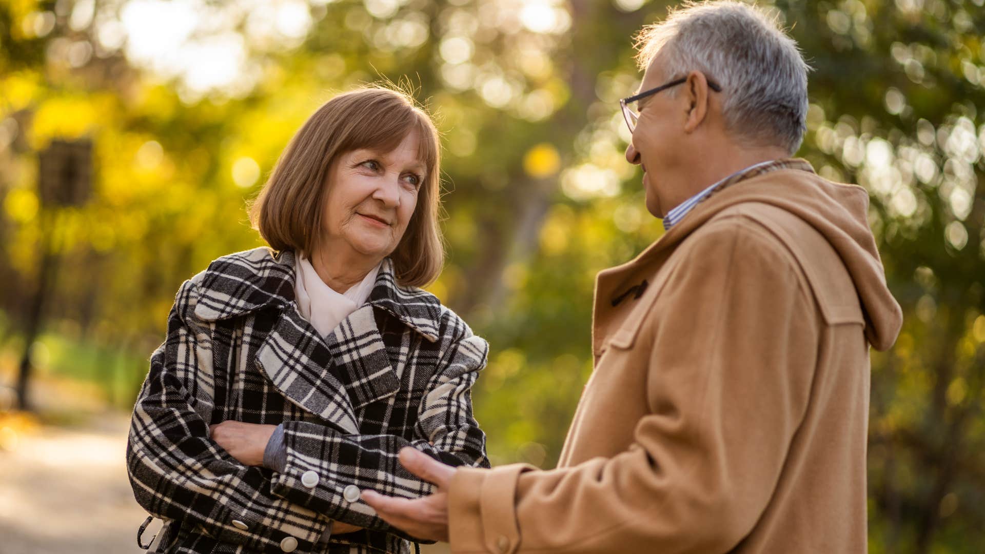 judgmental woman saying that's never going to work to man
