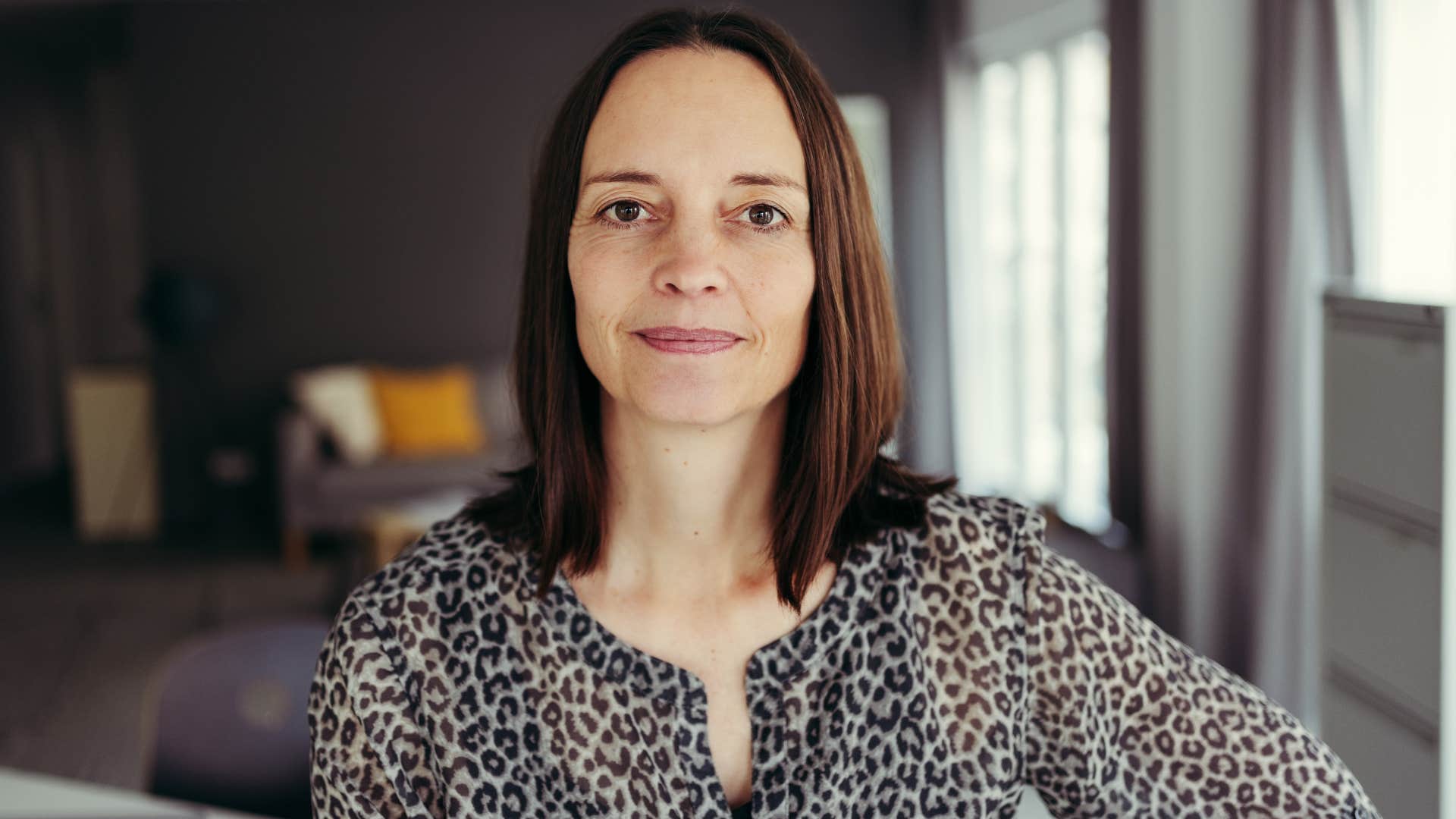 woman who refuses to settle looking strong
