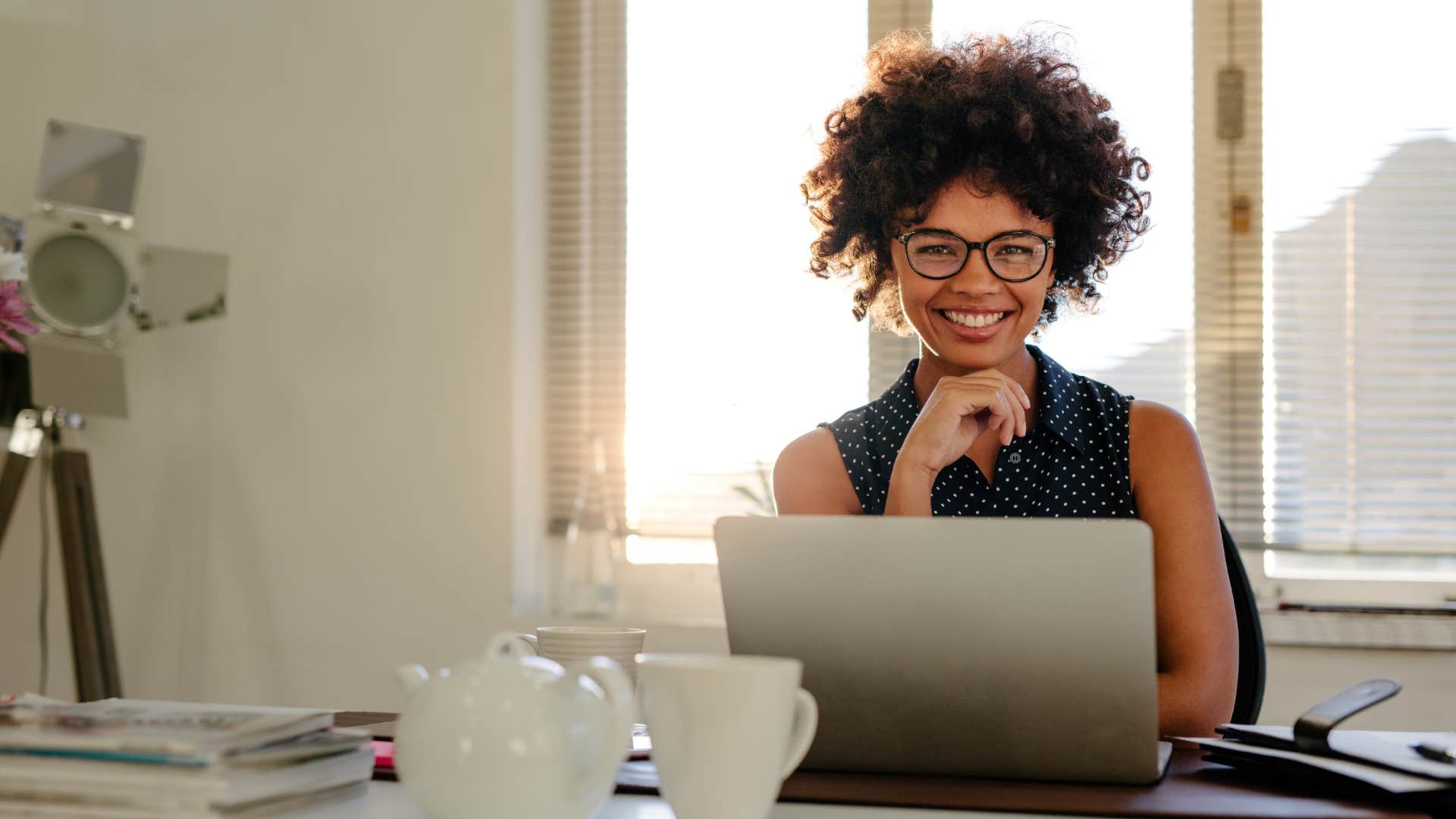 women who prefer going to work over staying home with their kids usually have these reasons she is passionate about her job