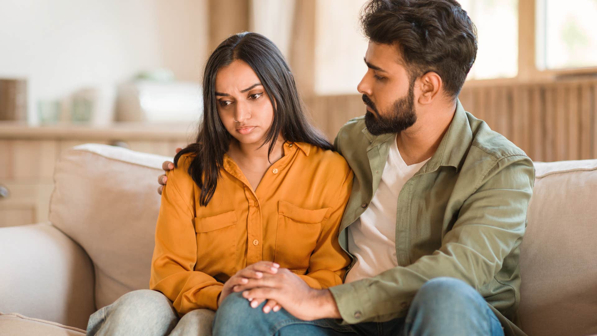 husband addressing and resolving conflicts in the moment with woman