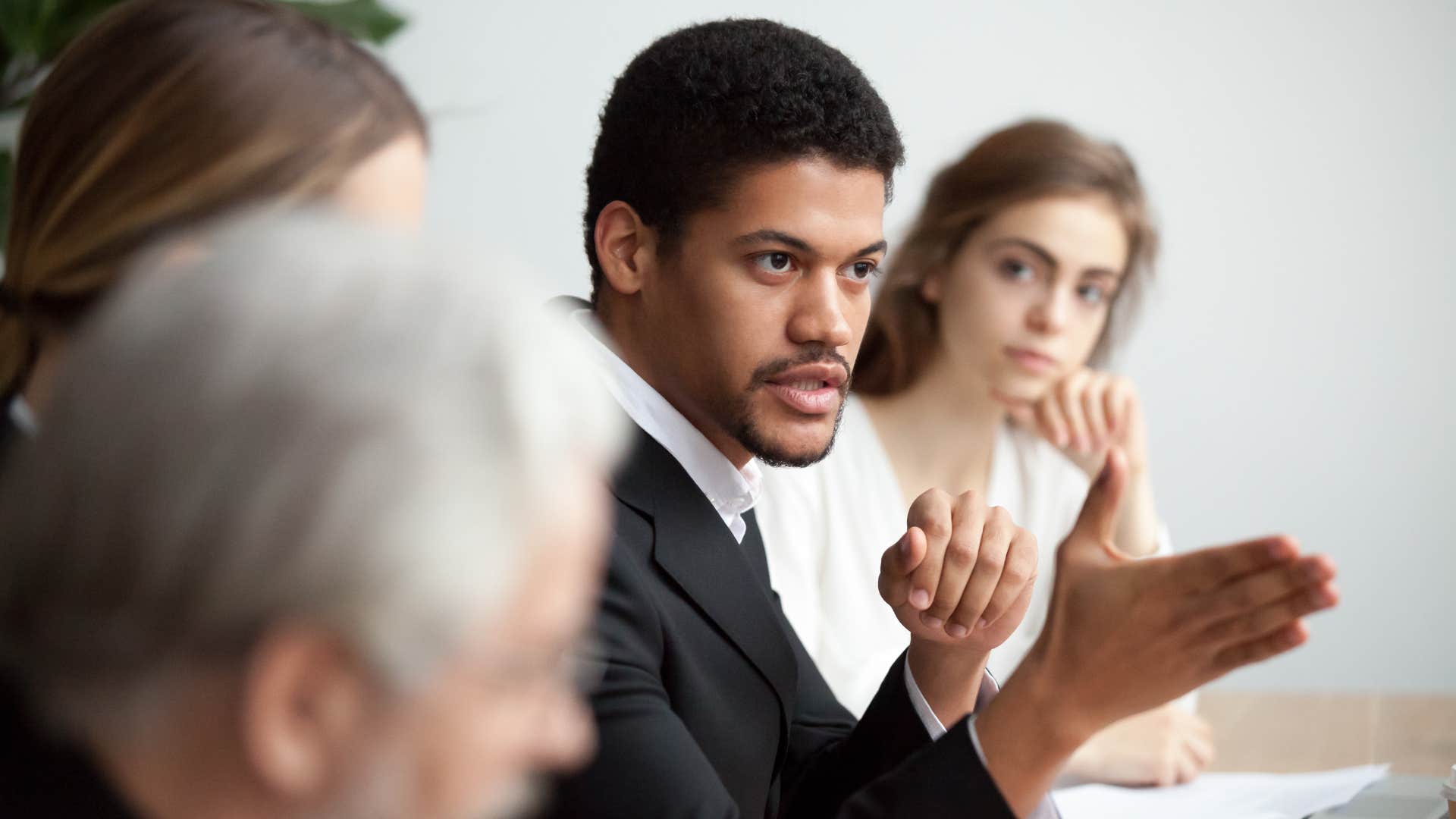 Other people show up for influential person