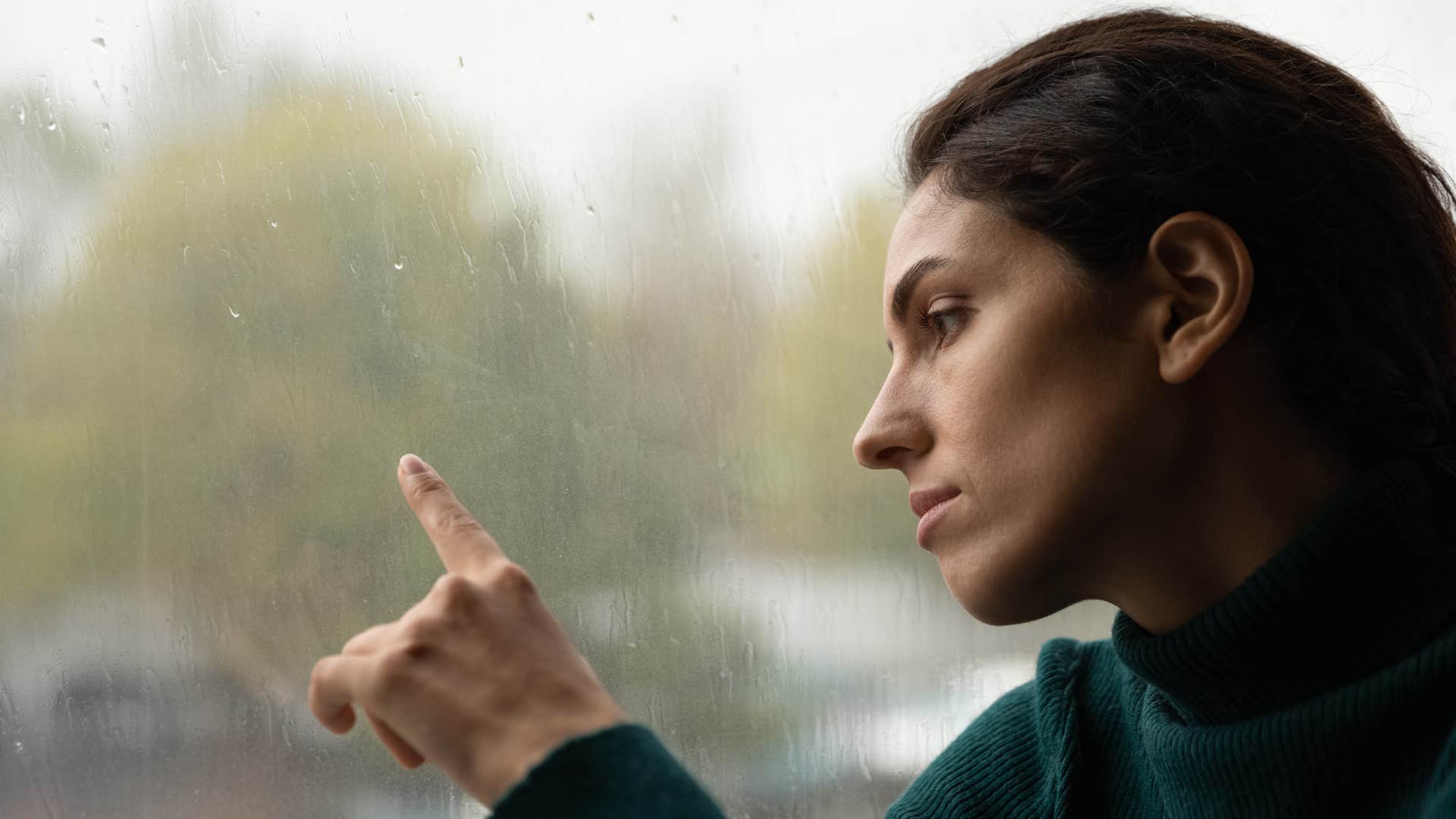 Resilient person doesn't take break up personally