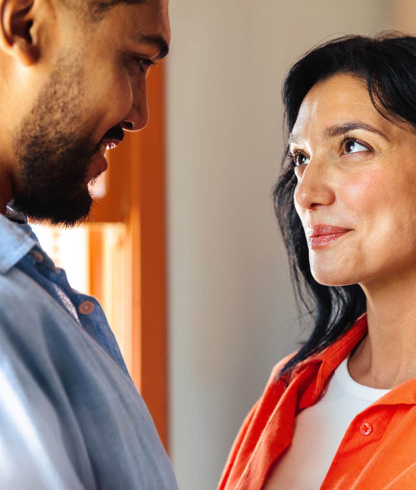 Art of safe connection habits help partner open emotionally example Person gives good example of opening up to partner