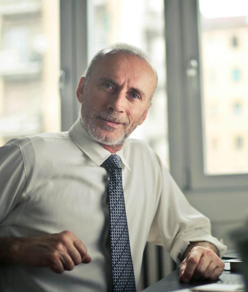 boomer man doesnt want retire applies 100 jobs day