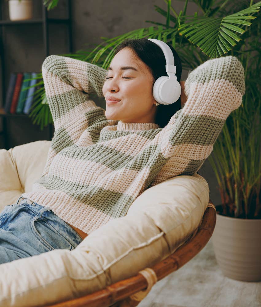 woman good mood rather listen sad songs