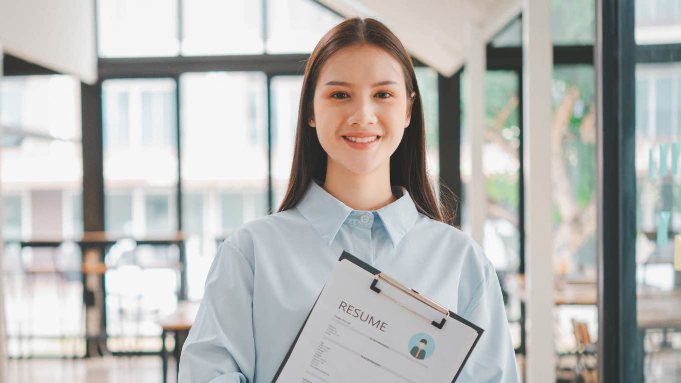 Career Expert Says It’s Cruel To Pretend Middle Class Kids Can Afford To Pursue Certain Jobs Career Expert Says It’s Cruel To Pretend Middle Class Kids Can Afford To Pursue Certain Jobs