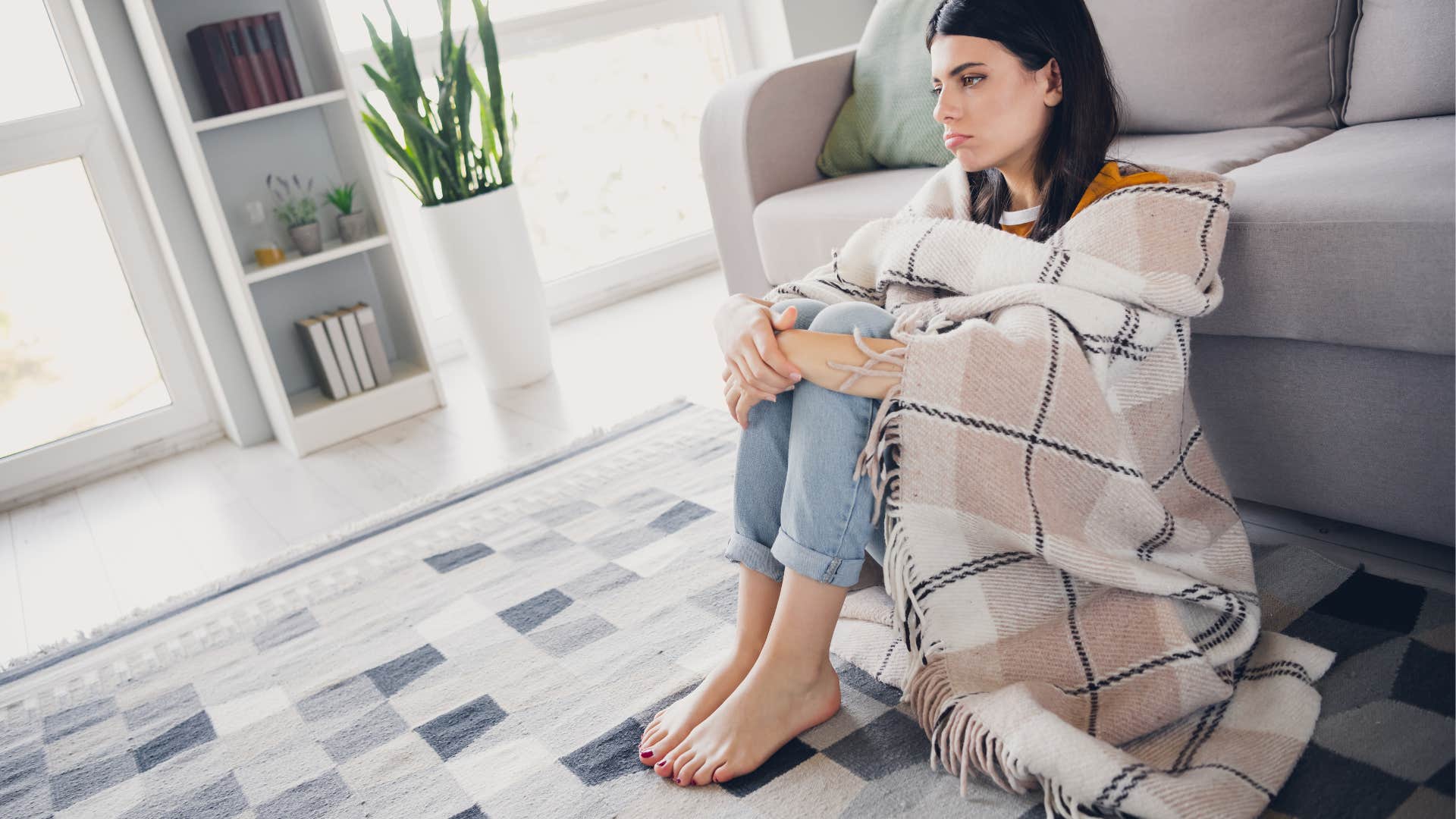 woman with the cold-turkey habit of not stalking them online