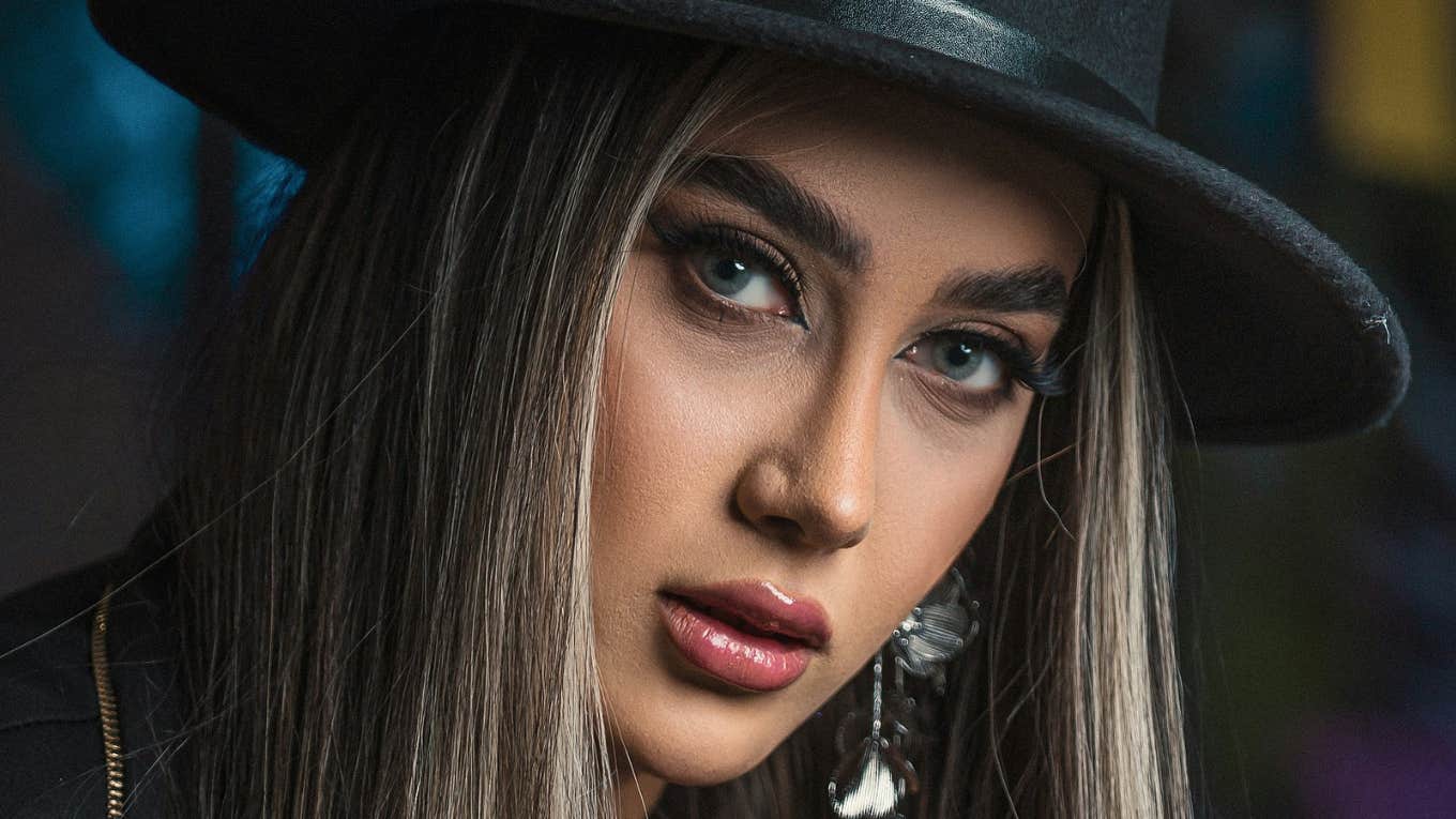 Woman shouldn't ignore cosmic connection.