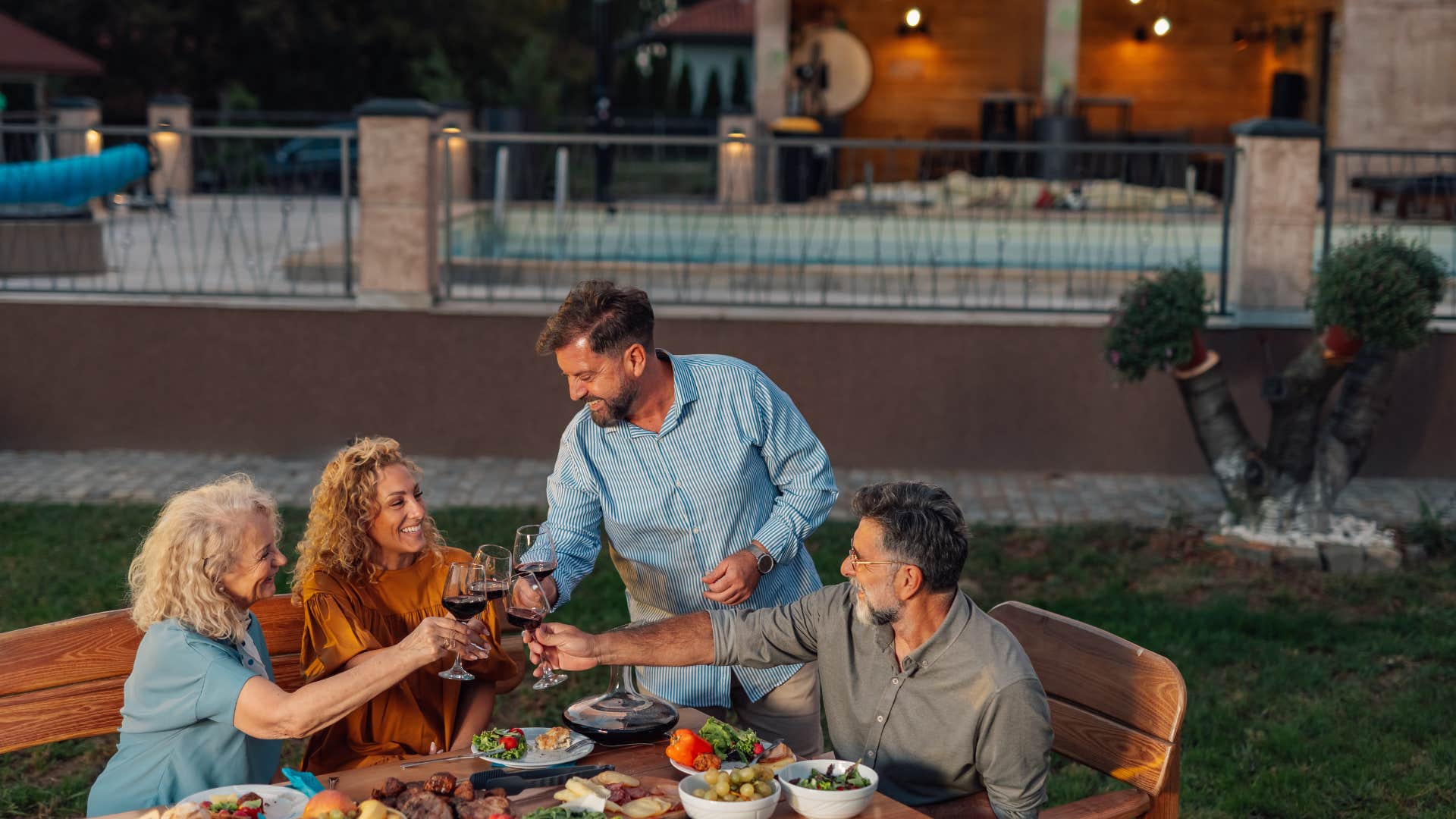 empty nesters who are truly at peace usually start doing these joyful things at home hosting gatherings